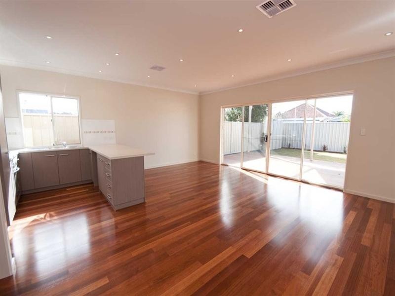 5 Teak Street, Flinders Park SA 5025