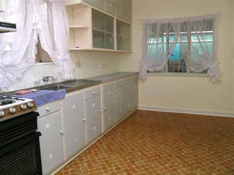 21 Tunbridge Street, Woodville South SA 5011