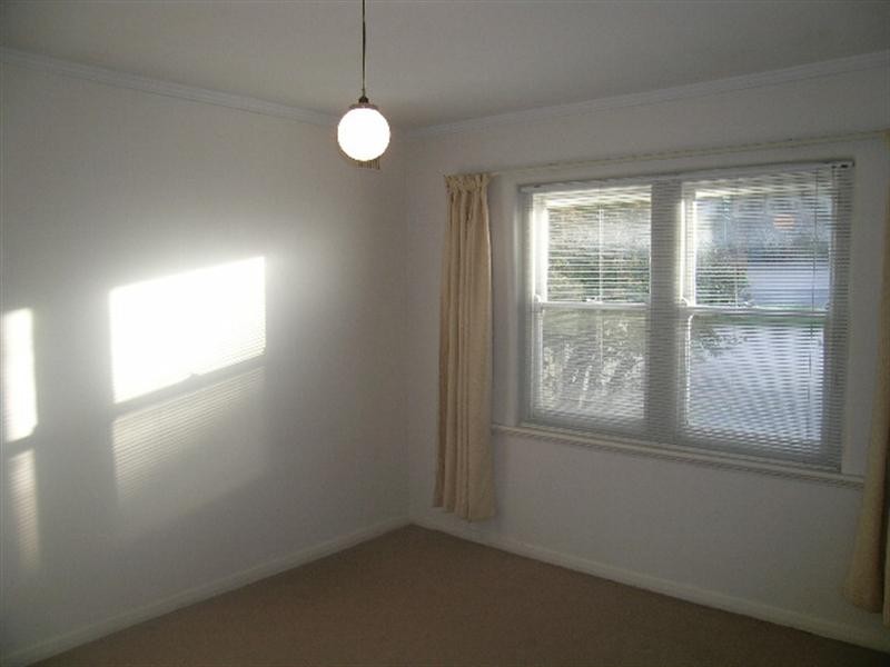 282 Military Road, Grange SA 5022