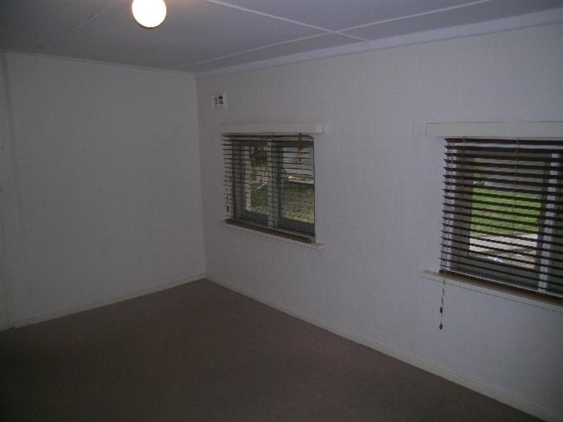 282 Military Road, Grange SA 5022