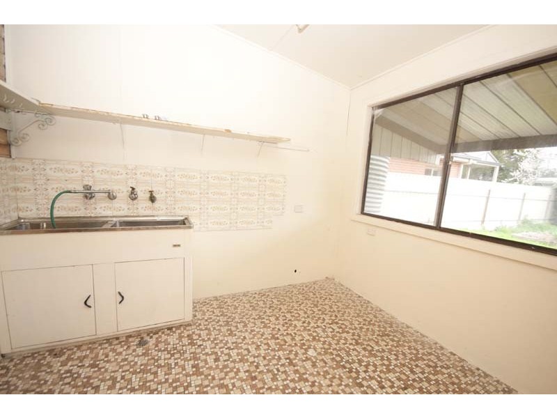 5 Alvis Road, Croydon Park SA 5008