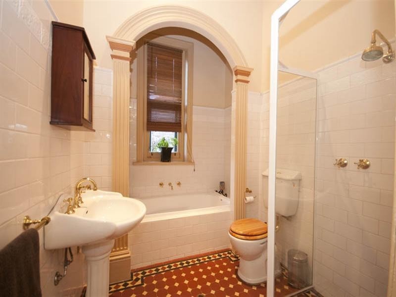 2 Belmore Terrace, Woodville SA 5011