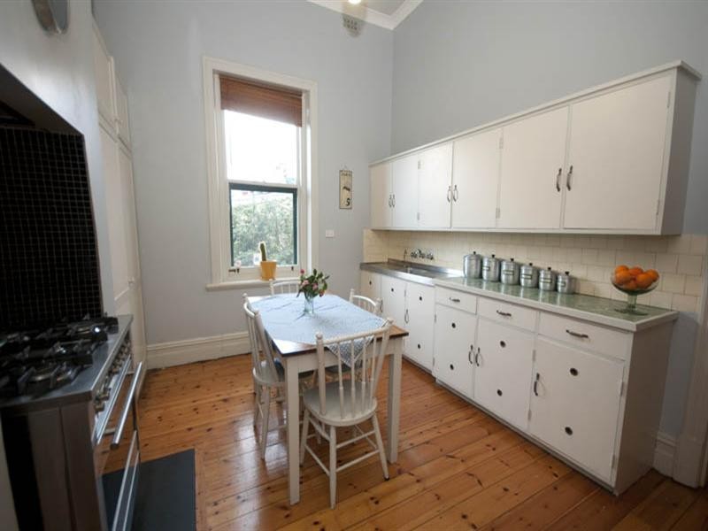 2 Belmore Terrace, Woodville SA 5011