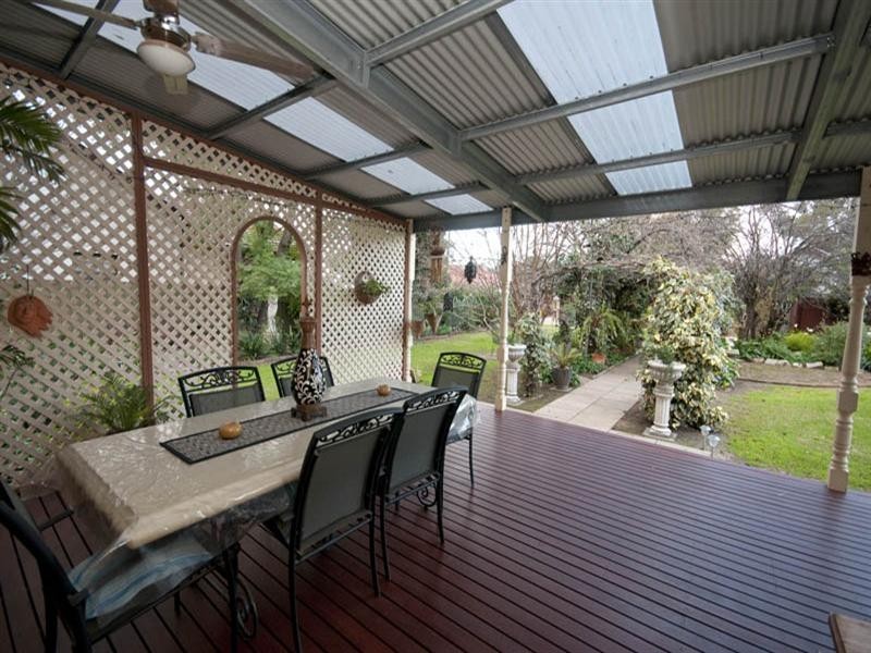 2 Belmore Terrace, Woodville SA 5011