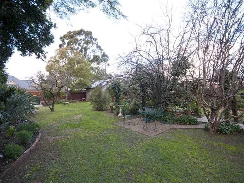 2 Belmore Terrace, Woodville SA 5011