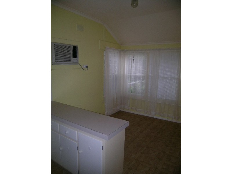 21 Sampson Road, Mitchell Park SA 5043