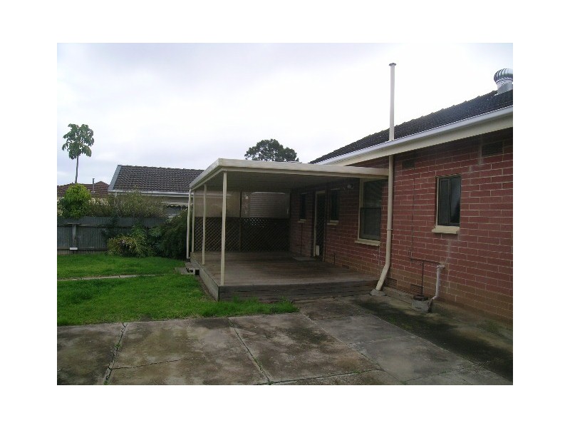 21 Sampson Road, Mitchell Park SA 5043