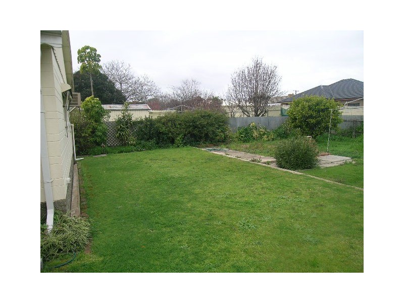 19 Sampson Road, Mitchell Park SA 5043