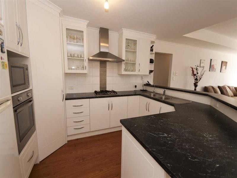 42 The Avenue, Athol Park SA 5012