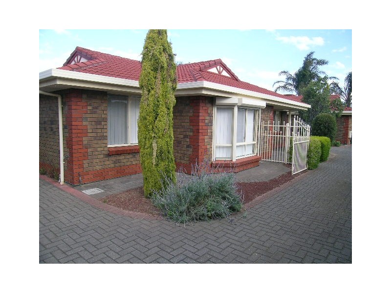 2/19 Russ Avenue, Seaton SA 5023