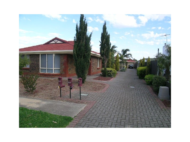 2/19 Russ Avenue, Seaton SA 5023