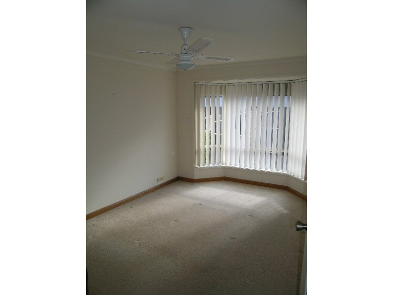 2/19 Russ Avenue, Seaton SA 5023