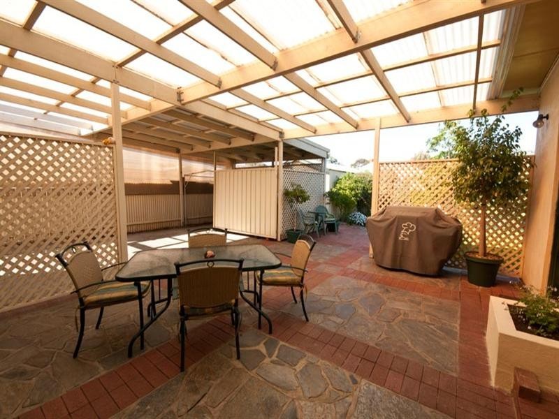 18 Leslie Street East, Woodville SA 5011