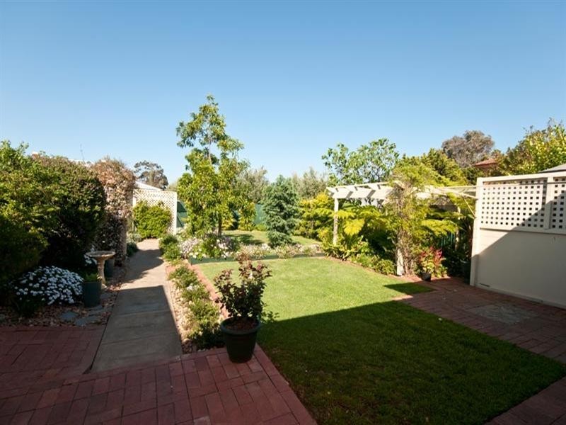 18 Leslie Street East, Woodville SA 5011