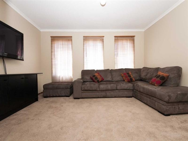 9 Prince Albert Street, Albert Park SA 5014