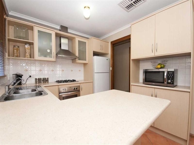 9 Prince Albert Street, Albert Park SA 5014