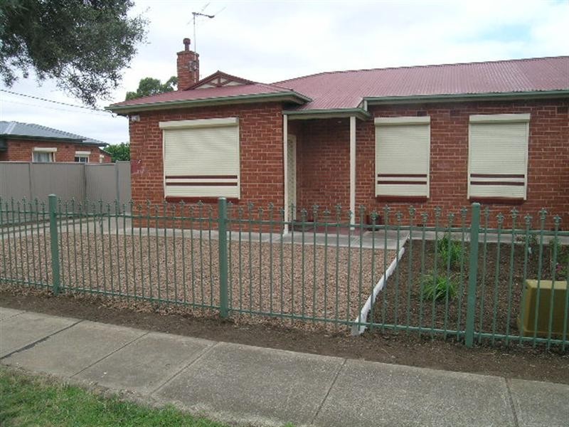 130 Humphries Terrace, Woodville Gardens SA 5012