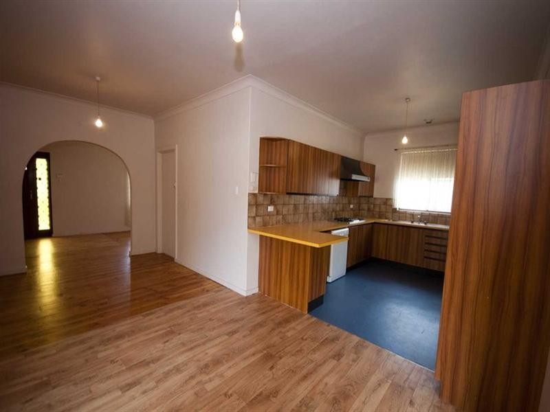 7 Fife Street, Woodville South SA 5011