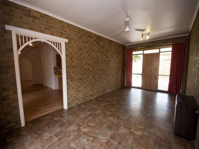 7 Fife Street, Woodville South SA 5011