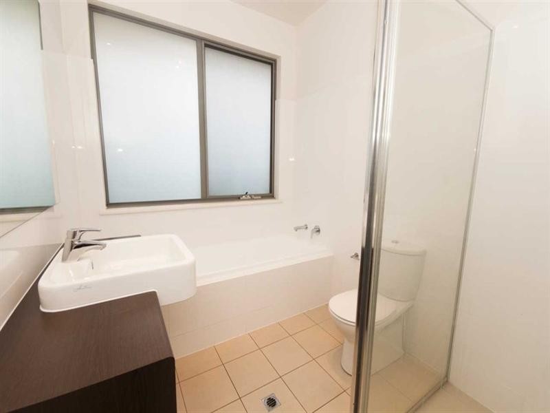 28 Mackenzie Circuit, Mawson Lakes SA 5095