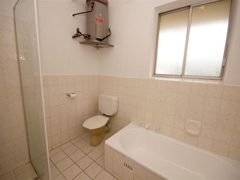 3/16 Russell Street East, Rosewater SA 5013