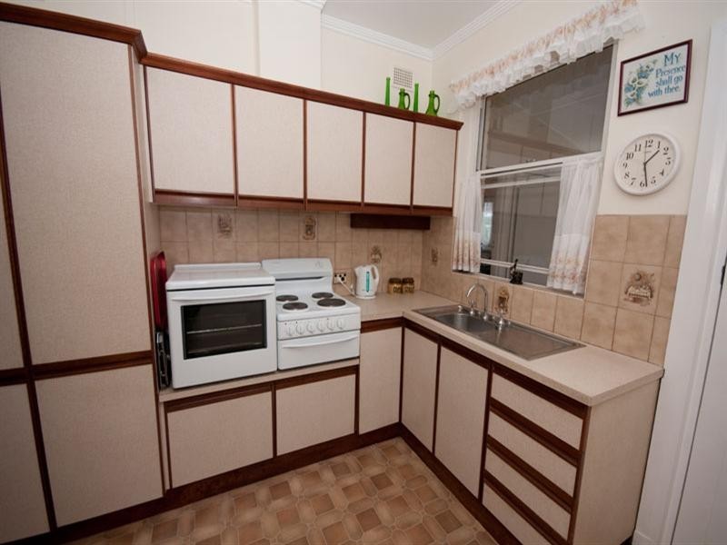 9 Ralph Avenue, West Croydon SA 5008