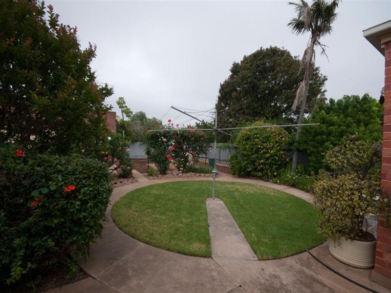 9 Ralph Avenue, West Croydon SA 5008