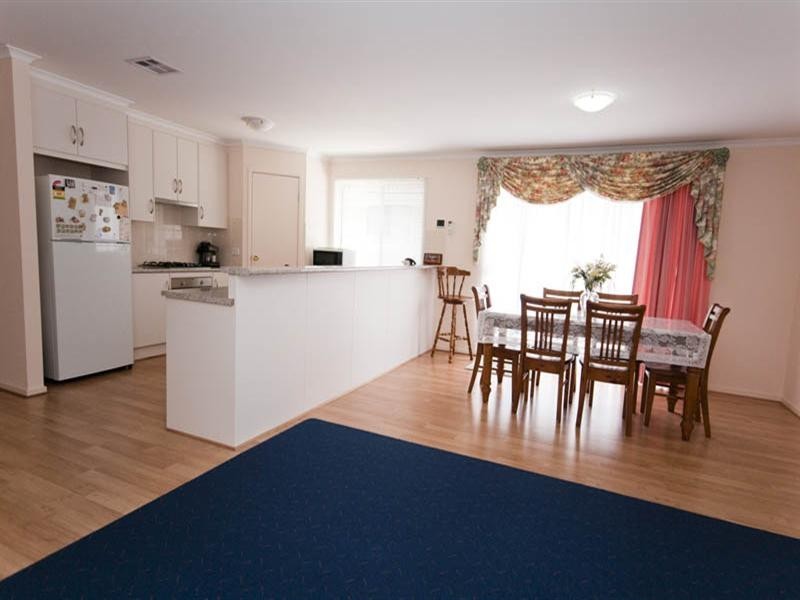 70 Hamilton Road, Athol Park SA 5012