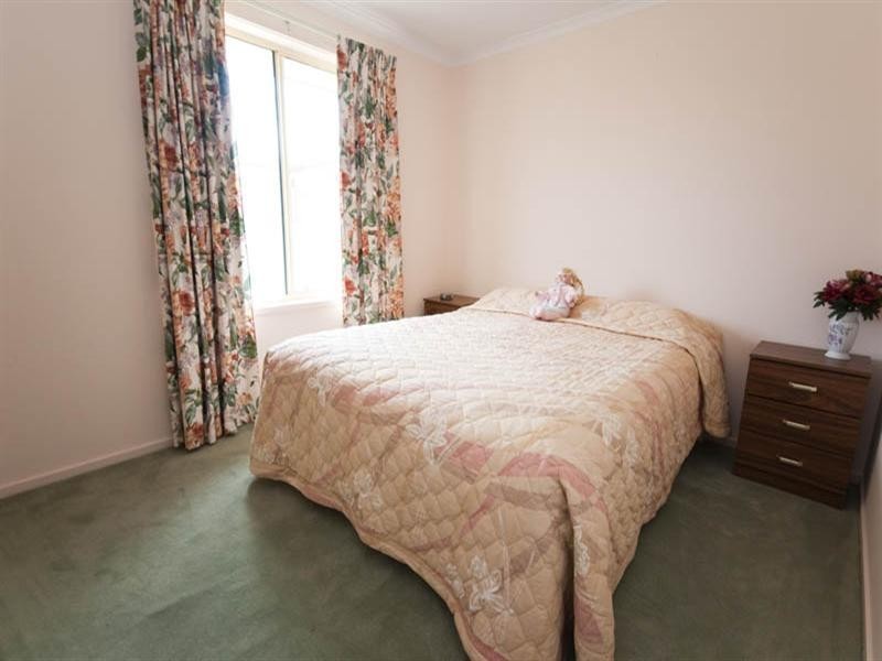 70 Hamilton Road, Athol Park SA 5012