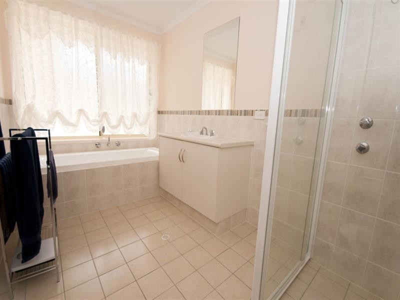 70 Hamilton Road, Athol Park SA 5012