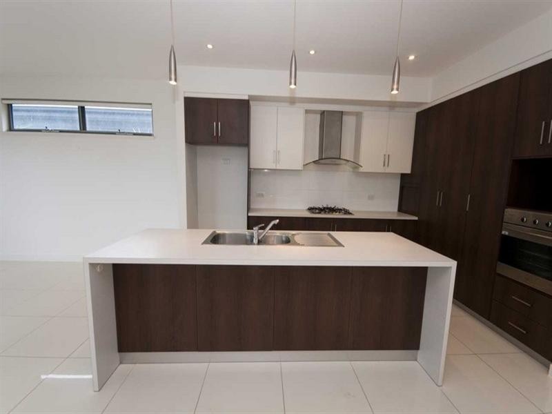 28 Mackenzie Circuit, Mawson Lakes SA 5095