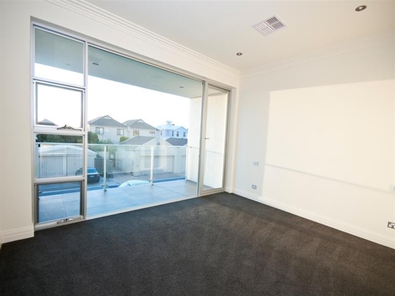 70A Seaview Road, Tennyson SA 5022