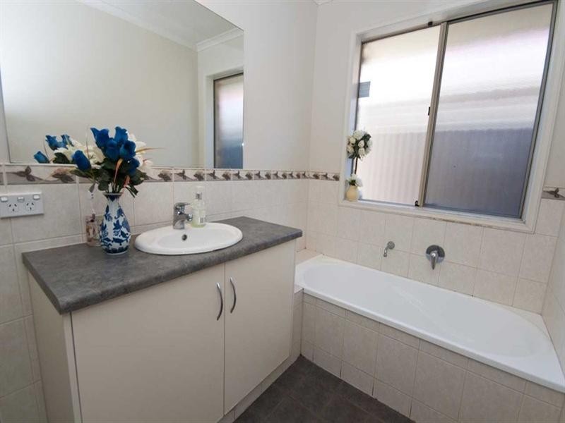 2 Brister Street, Angle Park SA 5010