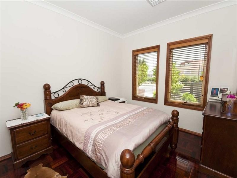 33 The Avenue, Athol Park SA 5012