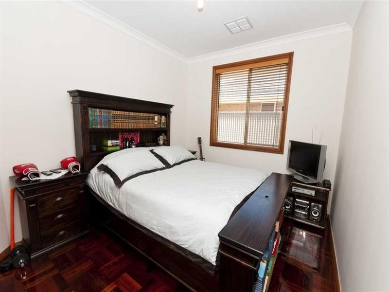 33 The Avenue, Athol Park SA 5012