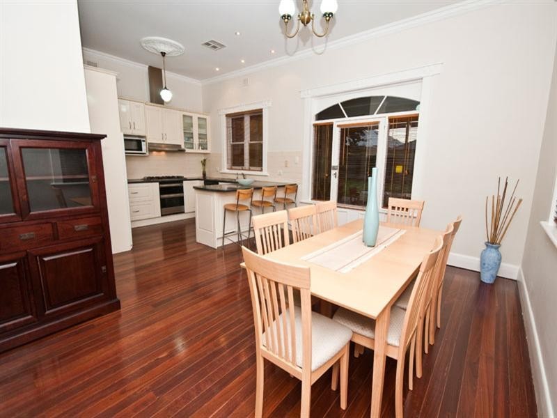 5 The Grove, Woodville SA 5011