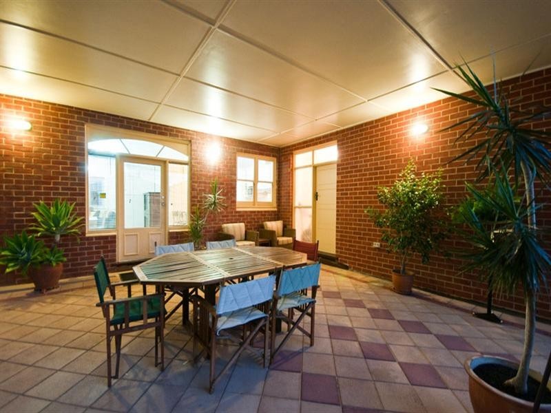 5 The Grove, Woodville SA 5011