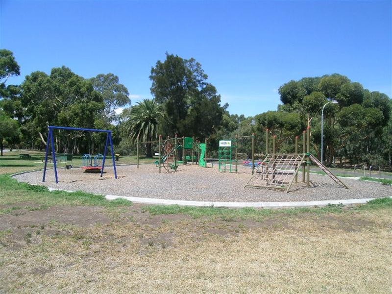 14 Tracey Avenue, Flinders Park SA 5025