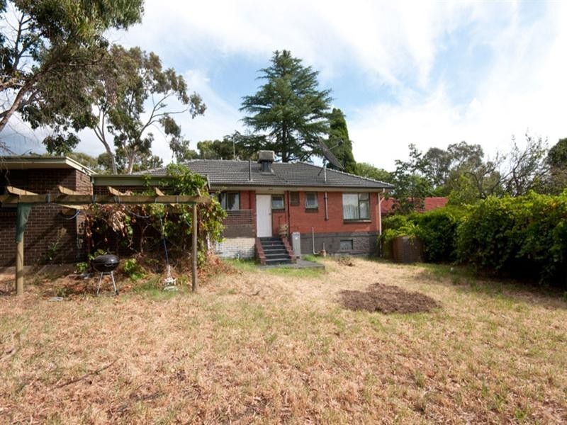 8 Bellvue Street, Vista SA 5091