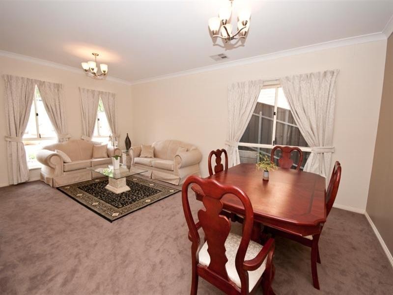 9 The Boulevard, Flagstaff Hill SA 5159