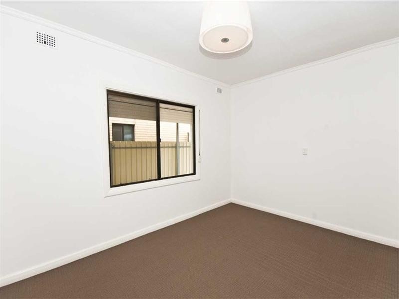 9 Crossley Avenue, Croydon Park SA 5008