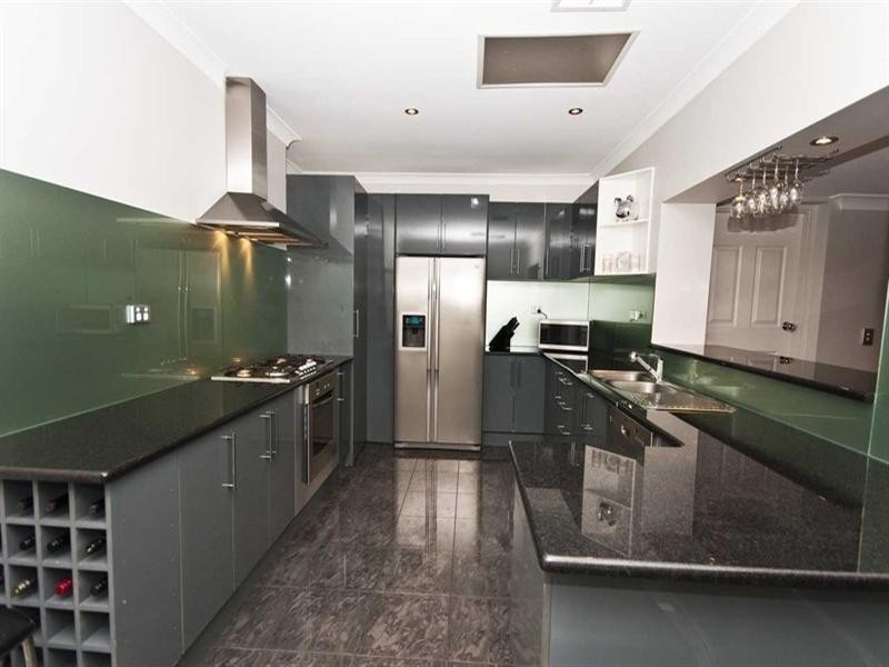 47 Maidos Grove, Valley View SA 5093