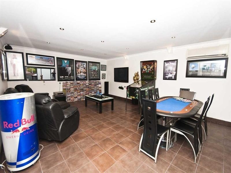 47 Maidos Grove, Valley View SA 5093