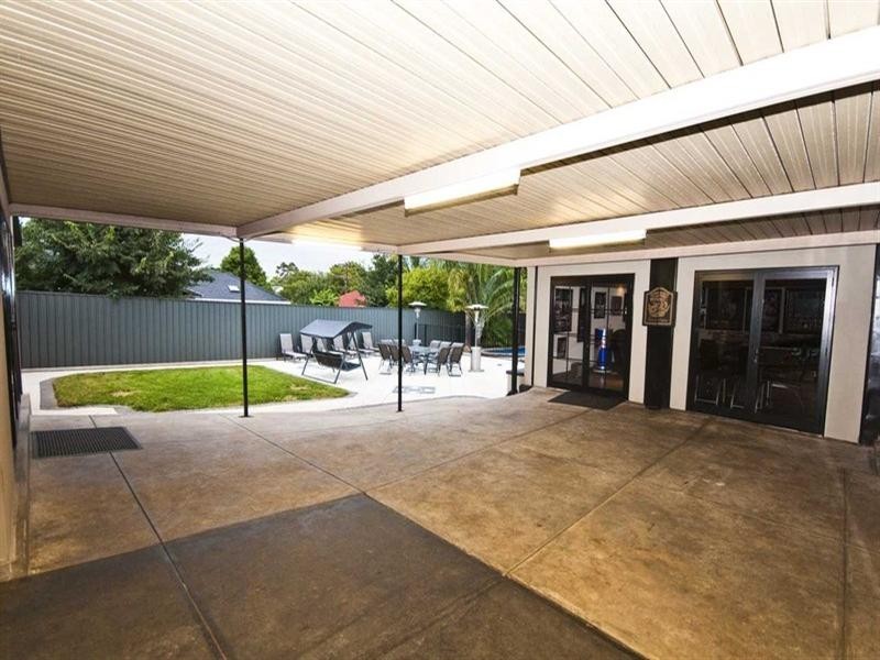 47 Maidos Grove, Valley View SA 5093