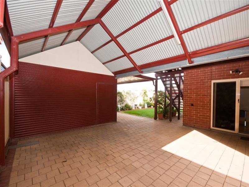 56 Seaview Road, Tennyson SA 5022