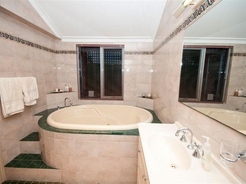 37 Leslie Street West, Woodville SA 5011