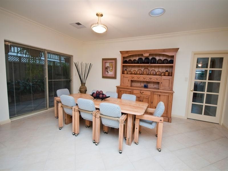 12 Mercurio Drive, Flinders Park SA 5025