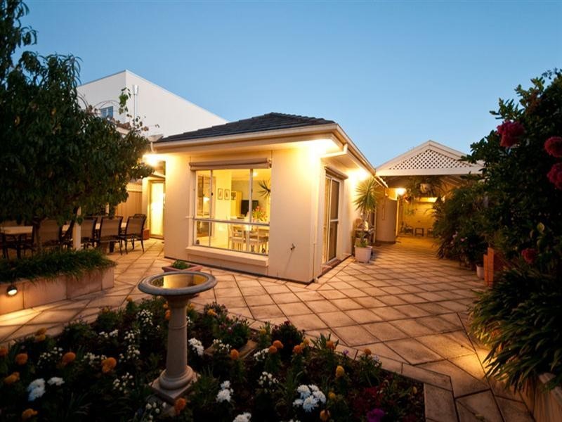 12 Mercurio Drive, Flinders Park SA 5025