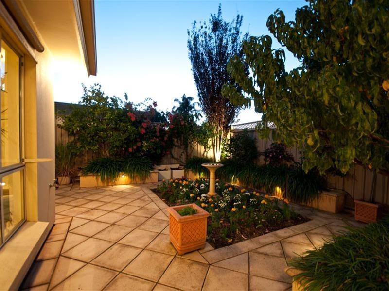 12 Mercurio Drive, Flinders Park SA 5025