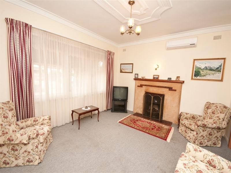 4 Irwin Street, Woodville West SA 5011